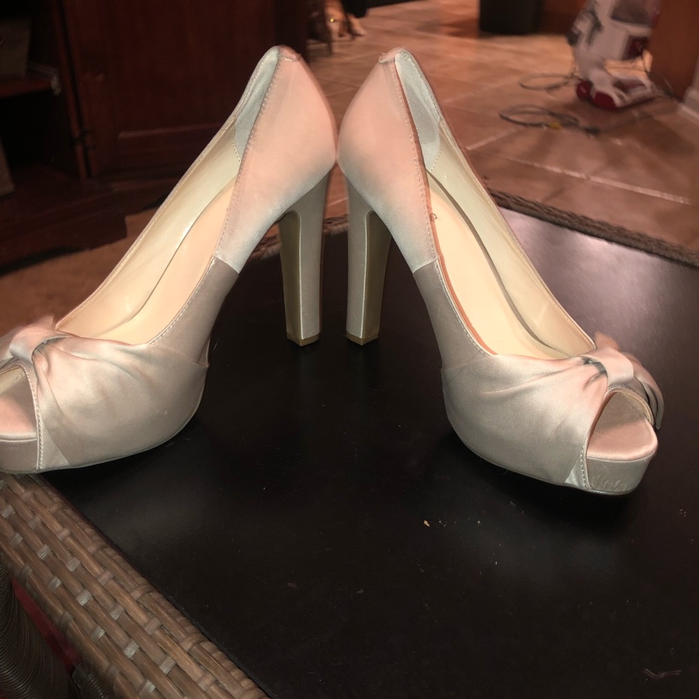 Guess Heels